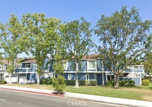 Building Photo - 1120 Golden Springs Dr