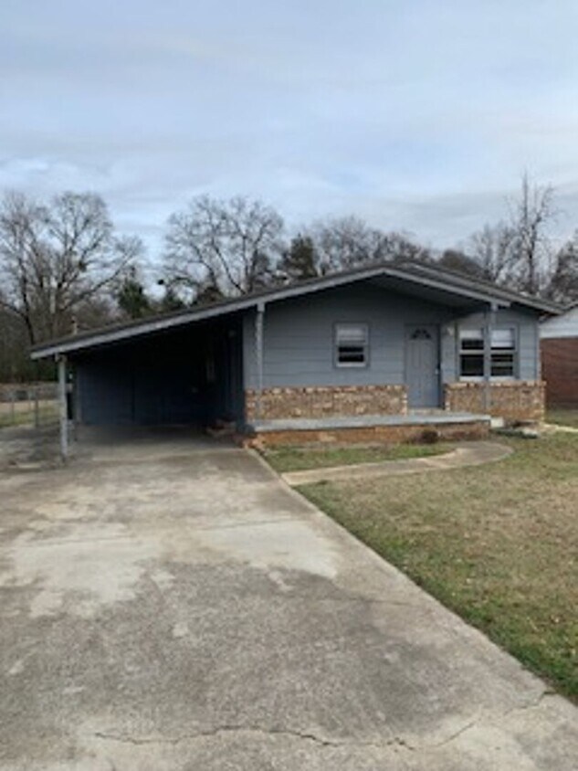 619 Brooksdale Dr House Rental in Tuscaloosa, AL