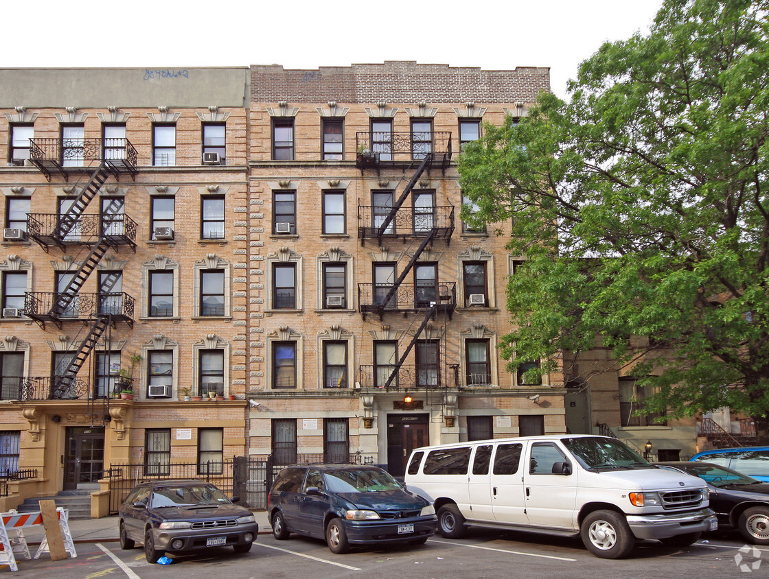 Primary Photo - 520 West 175th Street