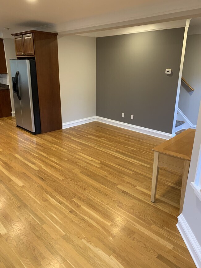 Building Photo - AMG 159 Ashford LLC