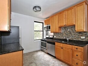 Building Photo - 424 Larchmont Acres