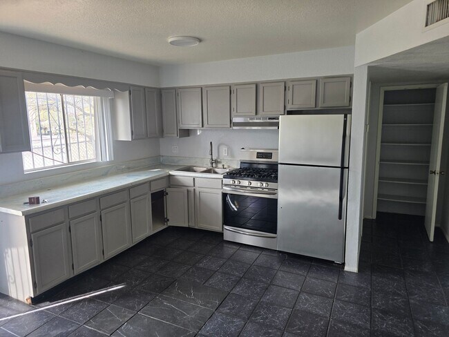 Foto del edificio - pm0502