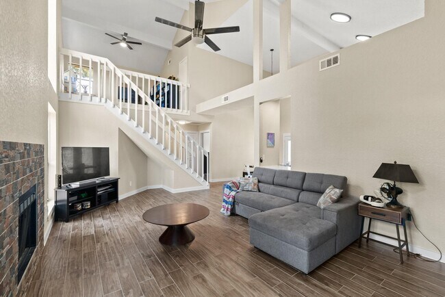 Foto del edificio - 20039 Moonflower Ln