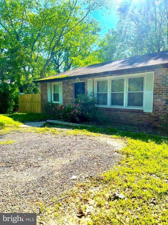 Building Photo - 6740 Solomons Island Rd N