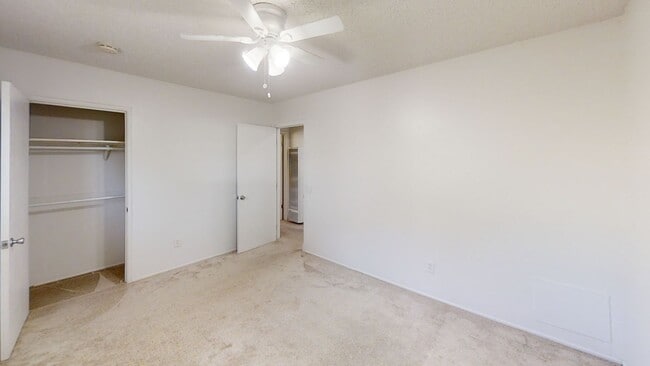 Building Photo - 35371 Schad Ln