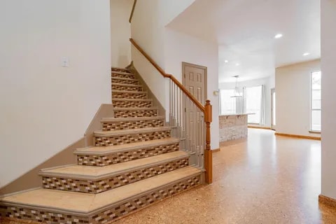 Building Photo - 300 Turtle Ct