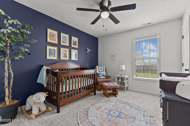 Building Photo - 8246 English Saddle Dr