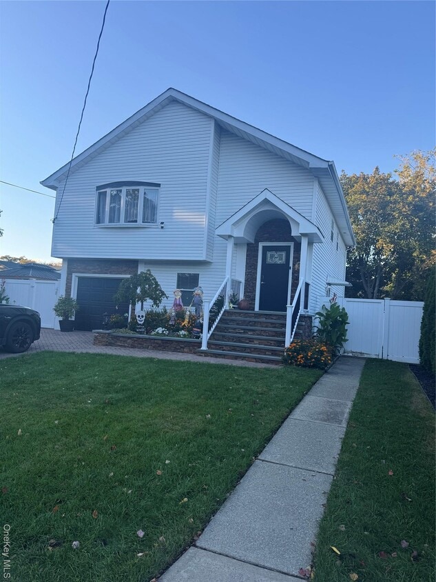 Primary Photo - 845 Prescott Pl