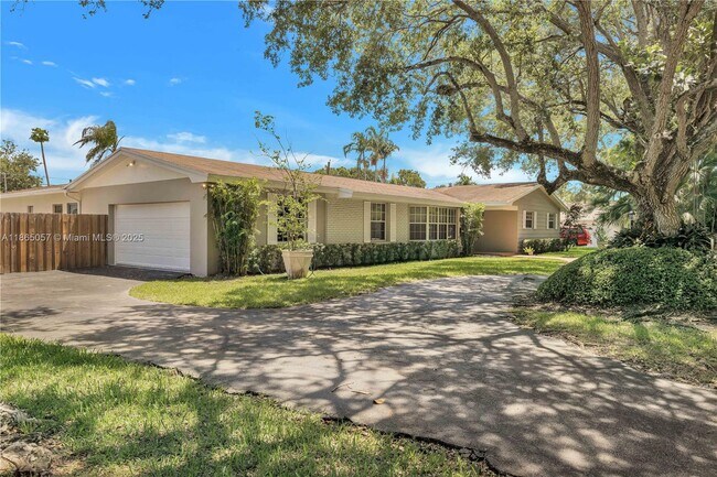 Foto del edificio - 8261 SW 165th Terrace