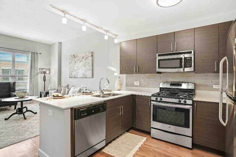 Foto principal - 1175 W Madison St