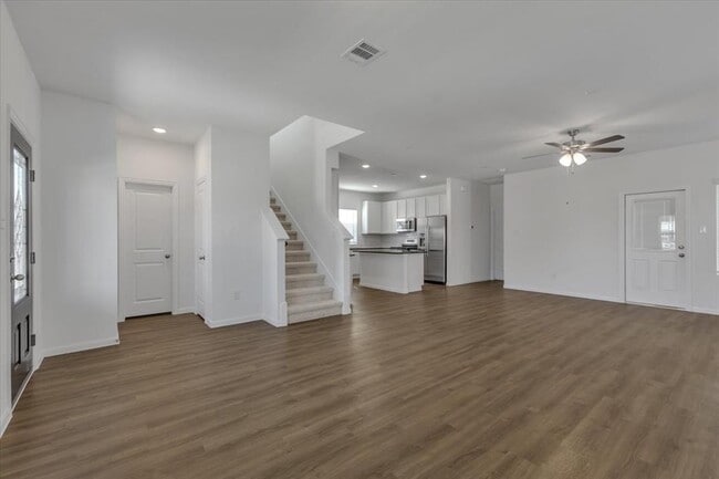 Building Photo - 202 Tokalaun Dr