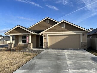 Building Photo - 3794 E Berwick Dr