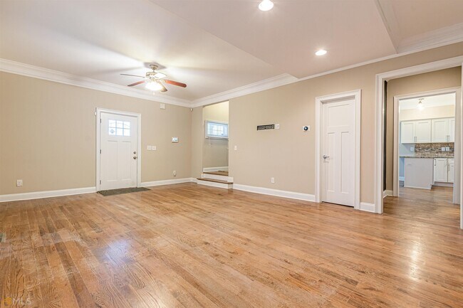 Foto del edificio - 1387 Jonesboro Rd SE