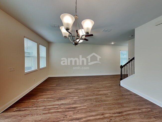 Building Photo - 6058 Little Blf Cir