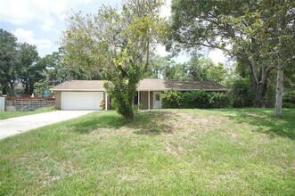 Building Photo - 6005 Christy Ln