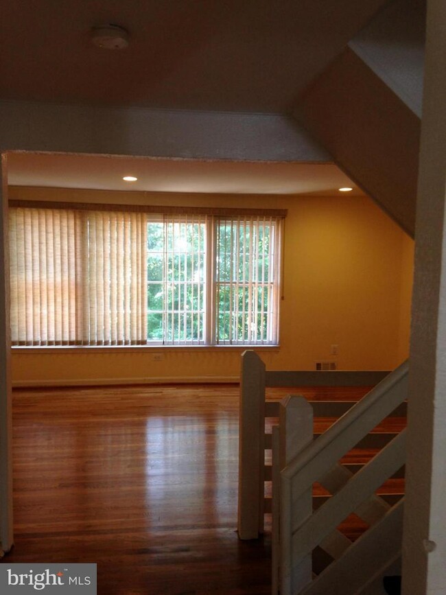 Building Photo - 13145 Rock Ridge Ln
