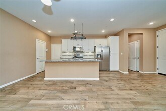 Building Photo - 35879 Landon Ln