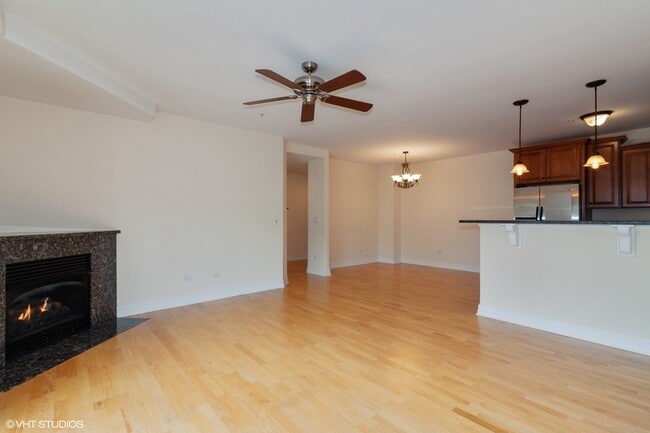 Building Photo - 36 S Cass Ave