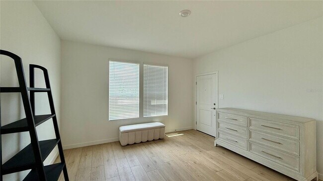 Building Photo - 5515 Guava Ct