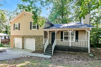 Building Photo - 212 Wildwood Dr