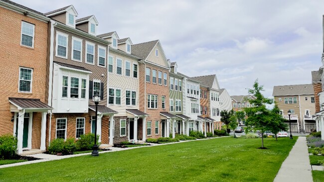 Foto del edificio - 87 Truman Dr