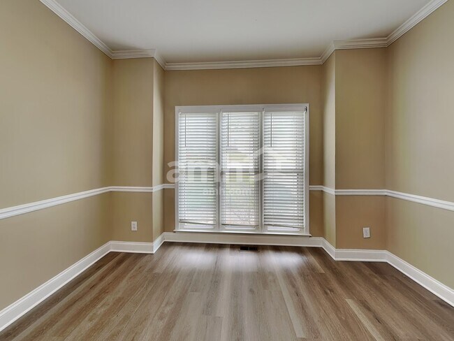Foto del edificio - 6105 Braidwood Ct