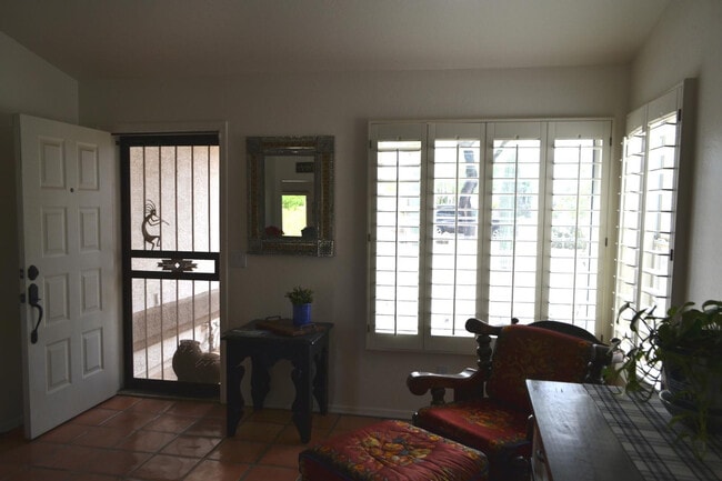 Building Photo - 9546 E Anasazi Pl