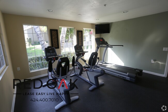 Building Photo - ~SENIOR 55+ HOUSING~ Serene One Bedroom wi...