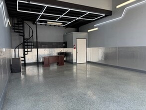 Building Photo - 1435 FM 1463