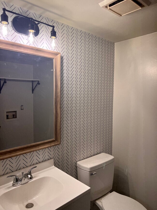 Foto del edificio - 7616 Mt Hood