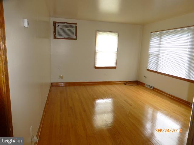 Building Photo - 23910 Batna Rd