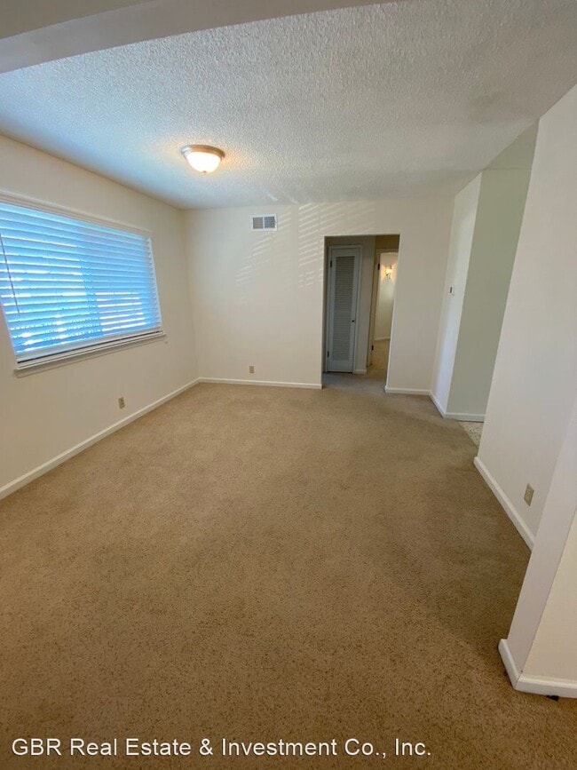 3 br, 2 bath House 2825 Northridge Drive House for Rent in