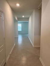 Building Photo - 678 Imperial Lp