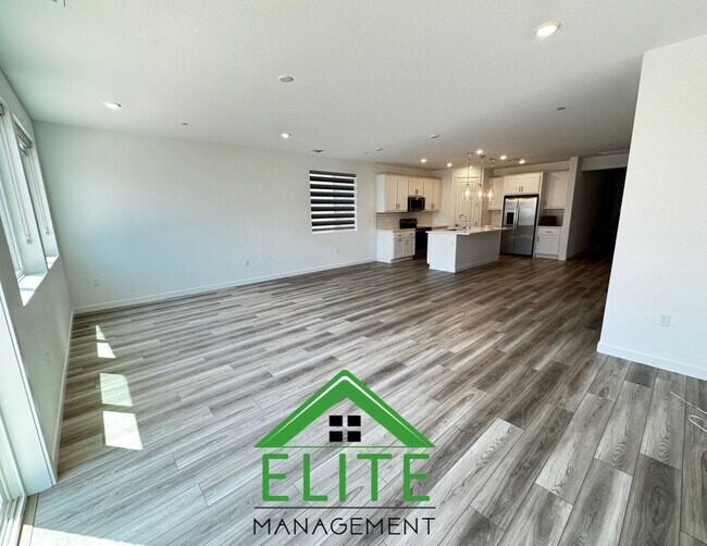 Foto del edificio - 3266 Vallonea St