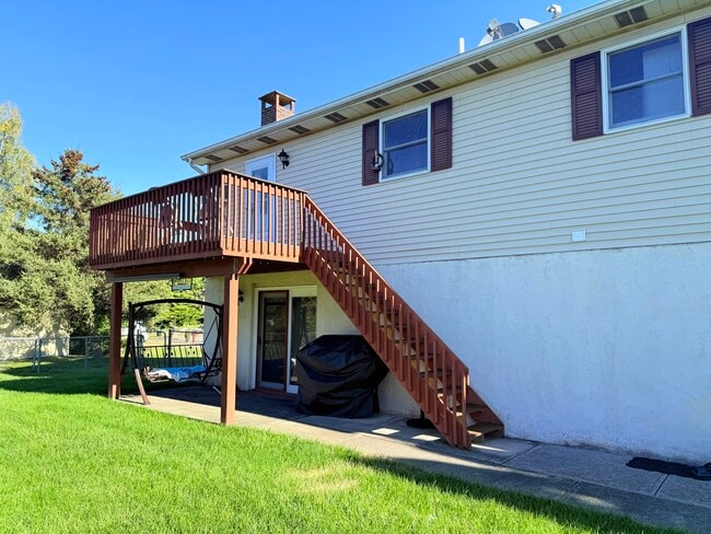 Building Photo - 225 Greenwave Blvd