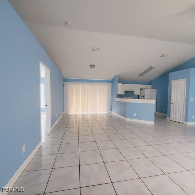 Foto del edificio - 3916 22nd St W