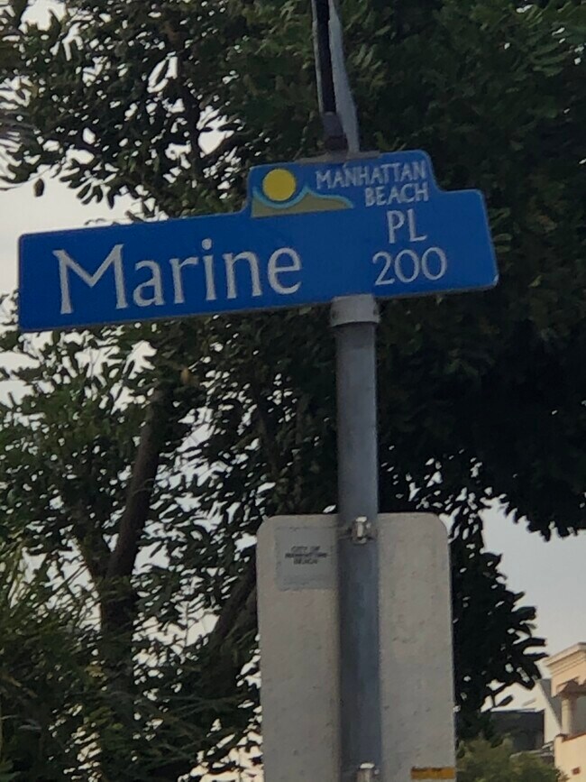 Foto del edificio - 225 Marine Ave
