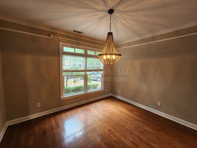Foto del edificio - 2681 Oak Village Trail