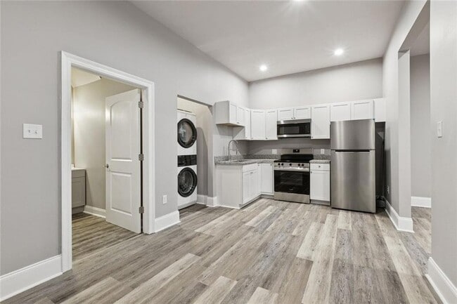 Foto del edificio - 1400 Woodland Hwy