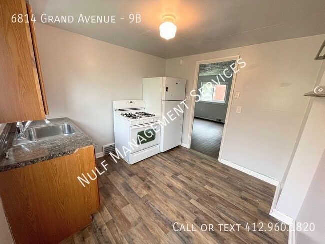 Building Photo - 6814 Grand Ave