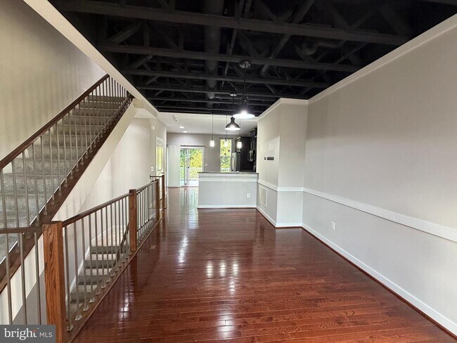 Building Photo - 803 Woodstream Blvd