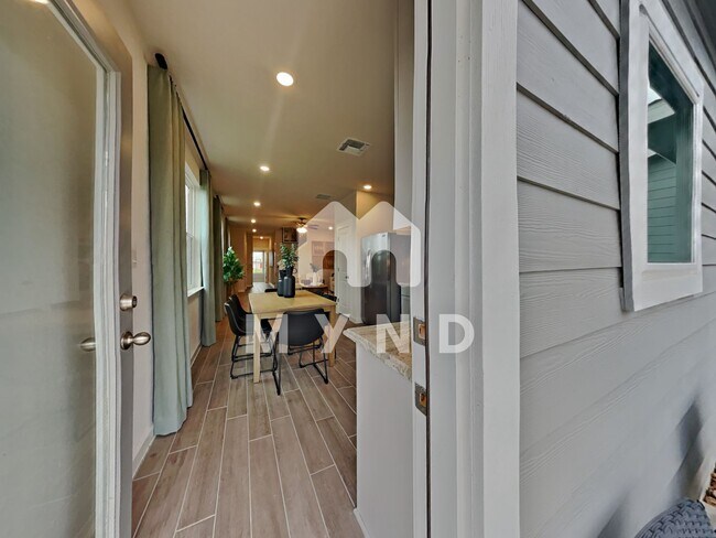Building Photo - 897 Casina Cir [Model]