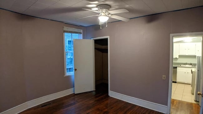 Building Photo - 323 Orange St