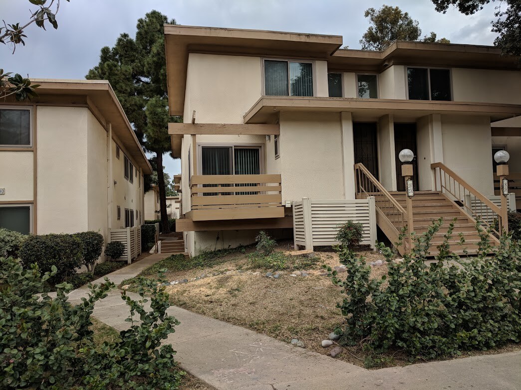 2690 Worden St, San Diego, CA 92110 Condo for Rent in San Diego, CA