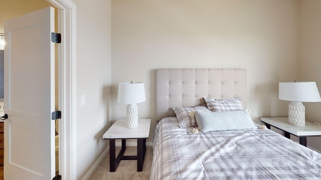 Interior Photo - Whispering Creek Apartments