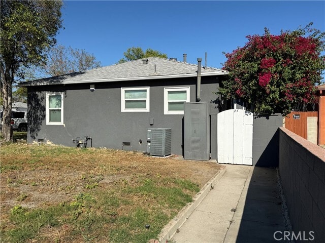 Foto del edificio - 7358 Riverton Ave