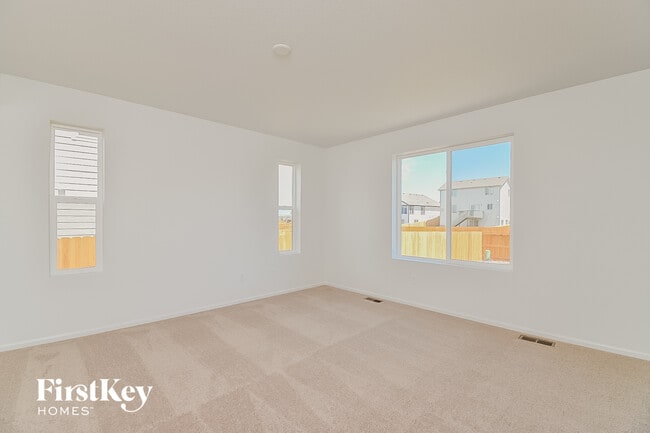 Building Photo - 6943 Akela Ln