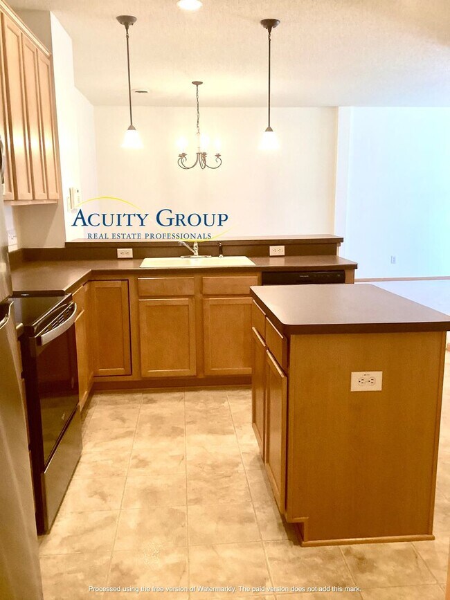 Foto del edificio - 2BR, 1 1/2 BA Townhome