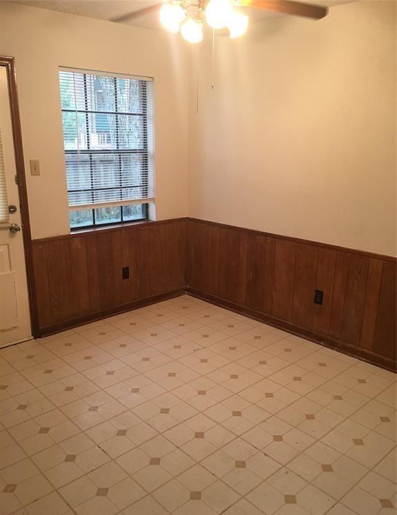 Building Photo - 1107 Wilson Dr