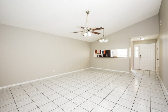 Building Photo - 7827 Farnsworth Ct